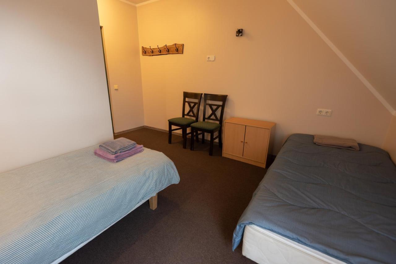 Aiakeskuse Hostel 라크베레 외부 사진